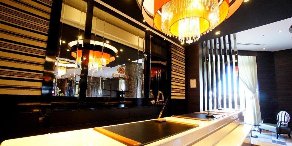 Apa Hotel Chiba Inzaimakinohara-Ekimae Narita Esterno foto